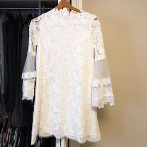Brand New SlideShow White Dress Size 6 Australian